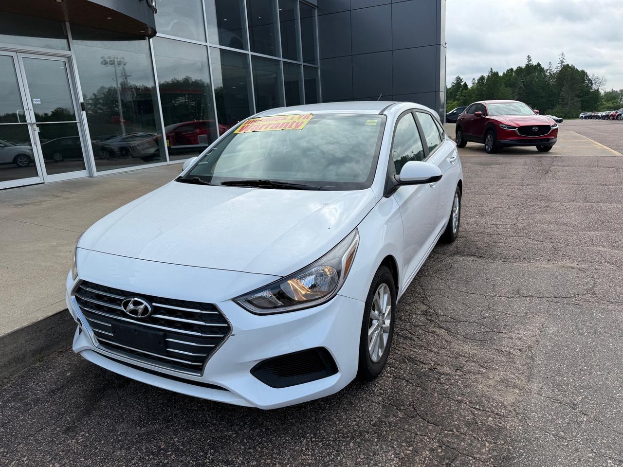 2019 Hyundai Accent Preferred (A6) 4dr Hatchback Photo3