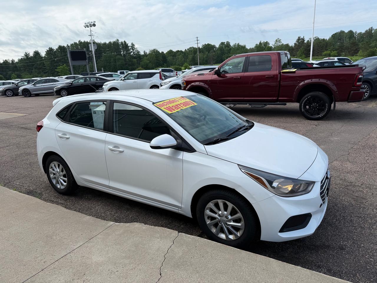 2019 Hyundai Accent Preferred (A6) 4dr Hatchback Photo