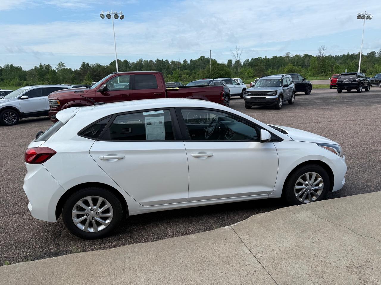 2019 Hyundai Accent Preferred (A6) 4dr Hatchback Photo