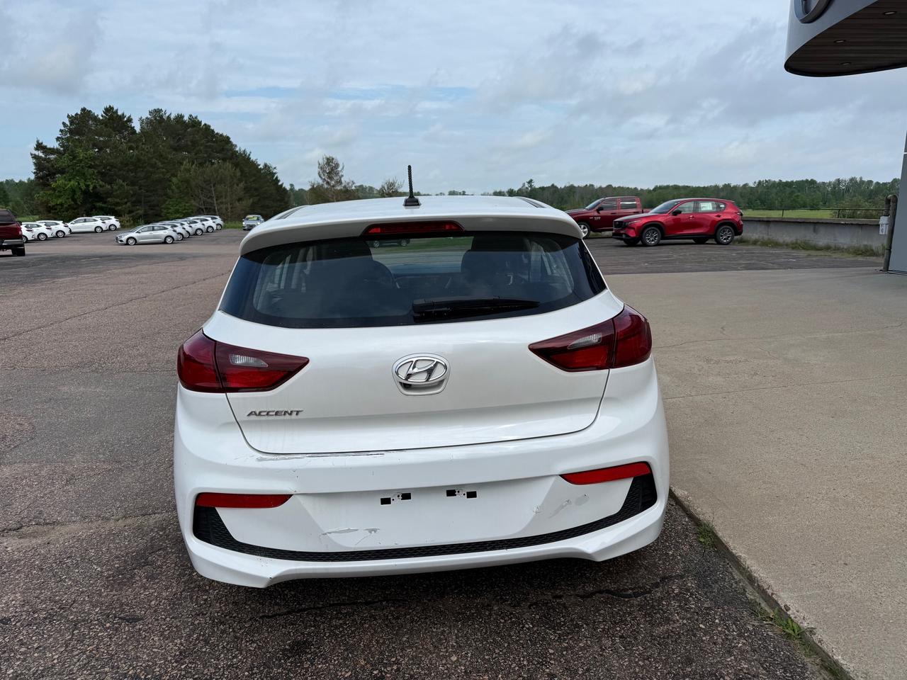 2019 Hyundai Accent Preferred (A6) 4dr Hatchback Photo