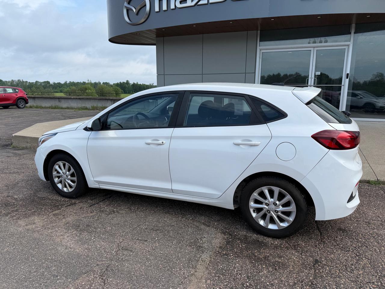 2019 Hyundai Accent Preferred (A6) 4dr Hatchback Photo