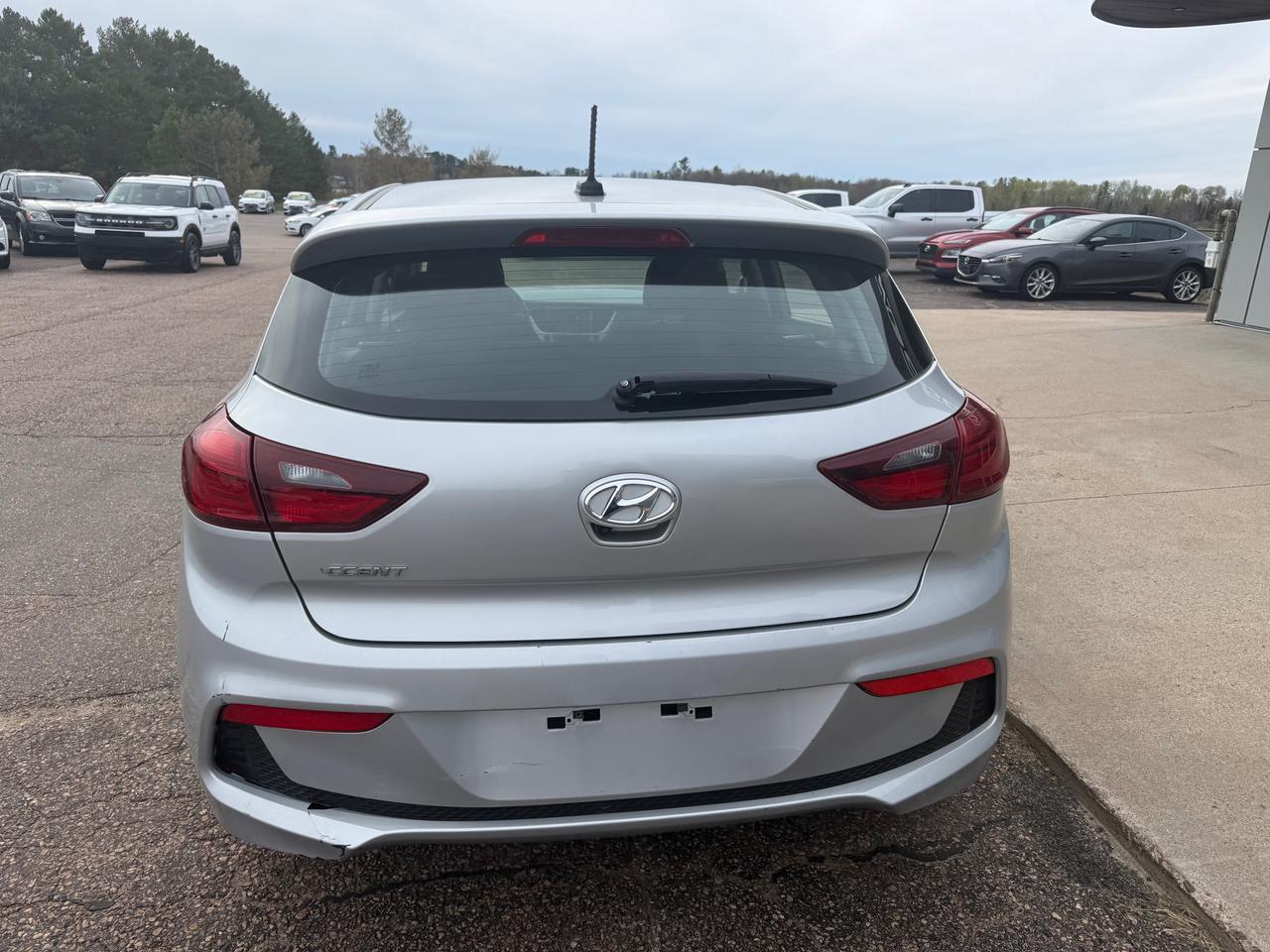 2019 Hyundai Accent Preferred (A6) 4dr Hatchback Photo
