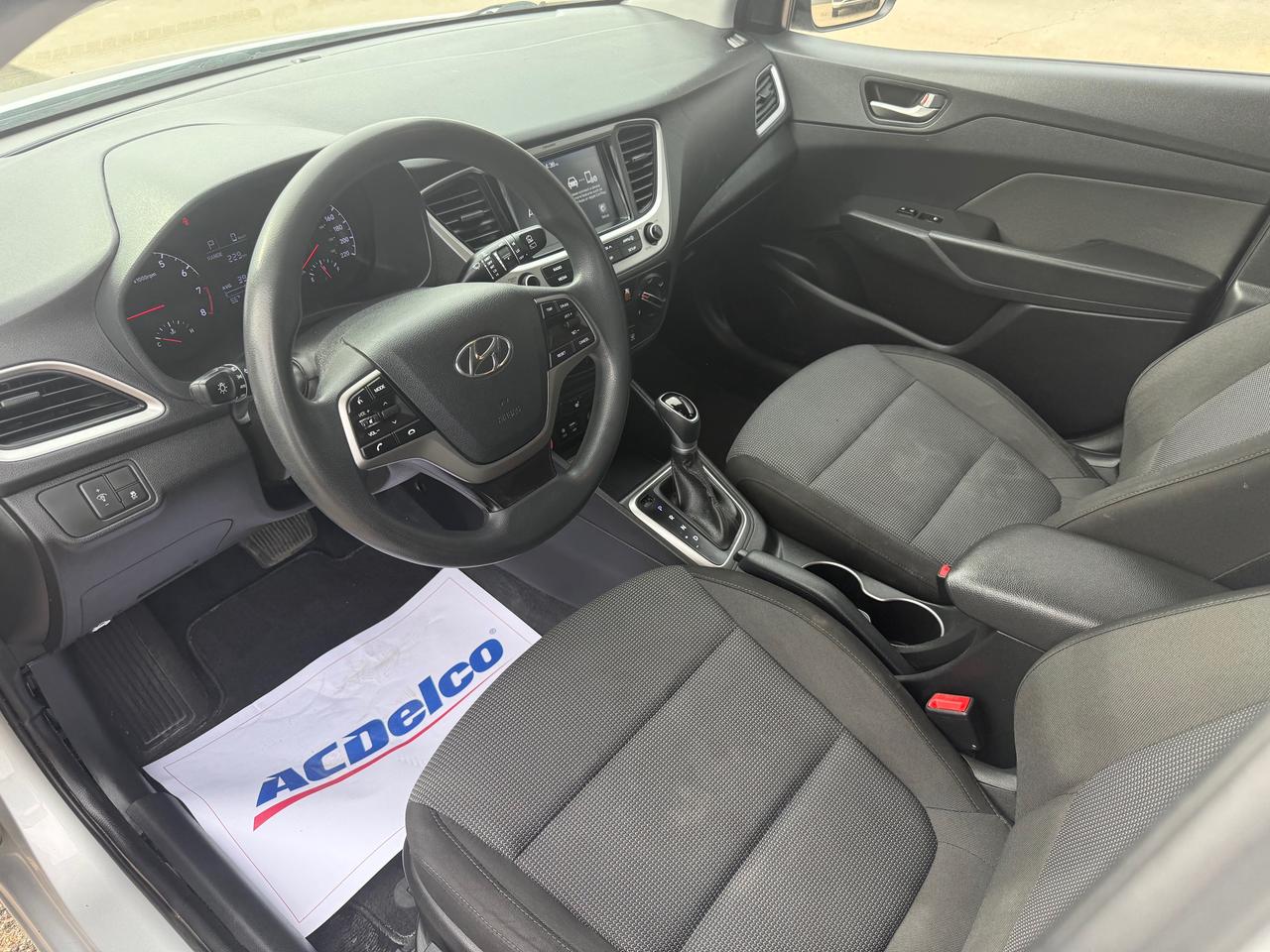 2019 Hyundai Accent Preferred (A6) 4dr Hatchback Photo