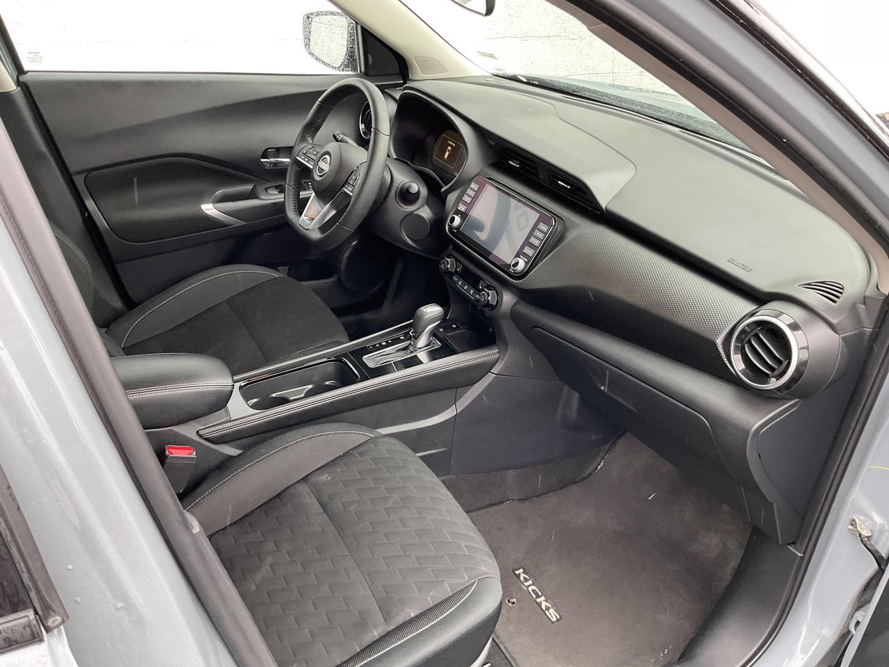2024 Nissan Kicks SV 4dr Front-Wheel Drive Photo