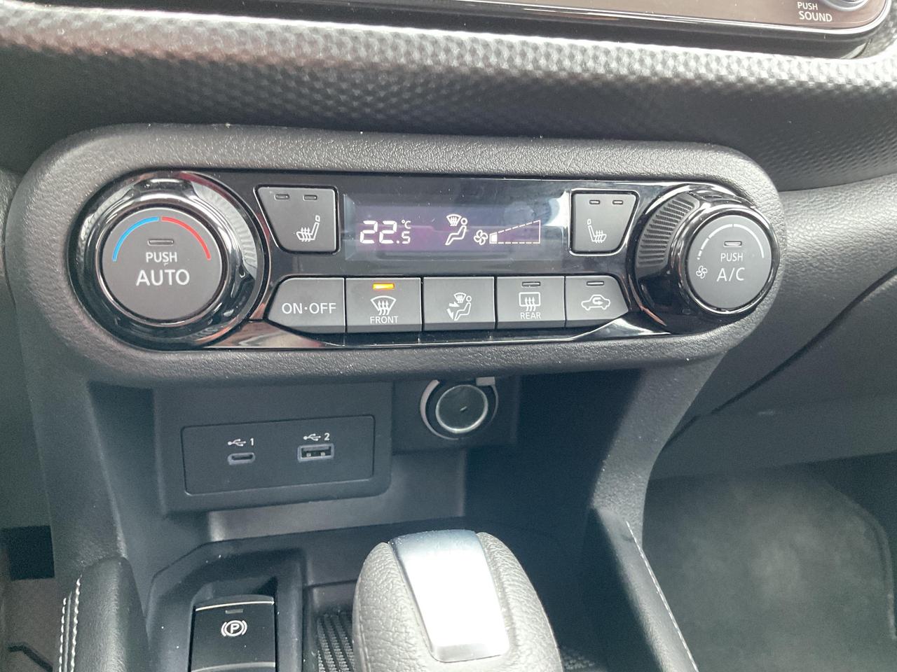 2024 Nissan Kicks SV 4dr Front-Wheel Drive Photo
