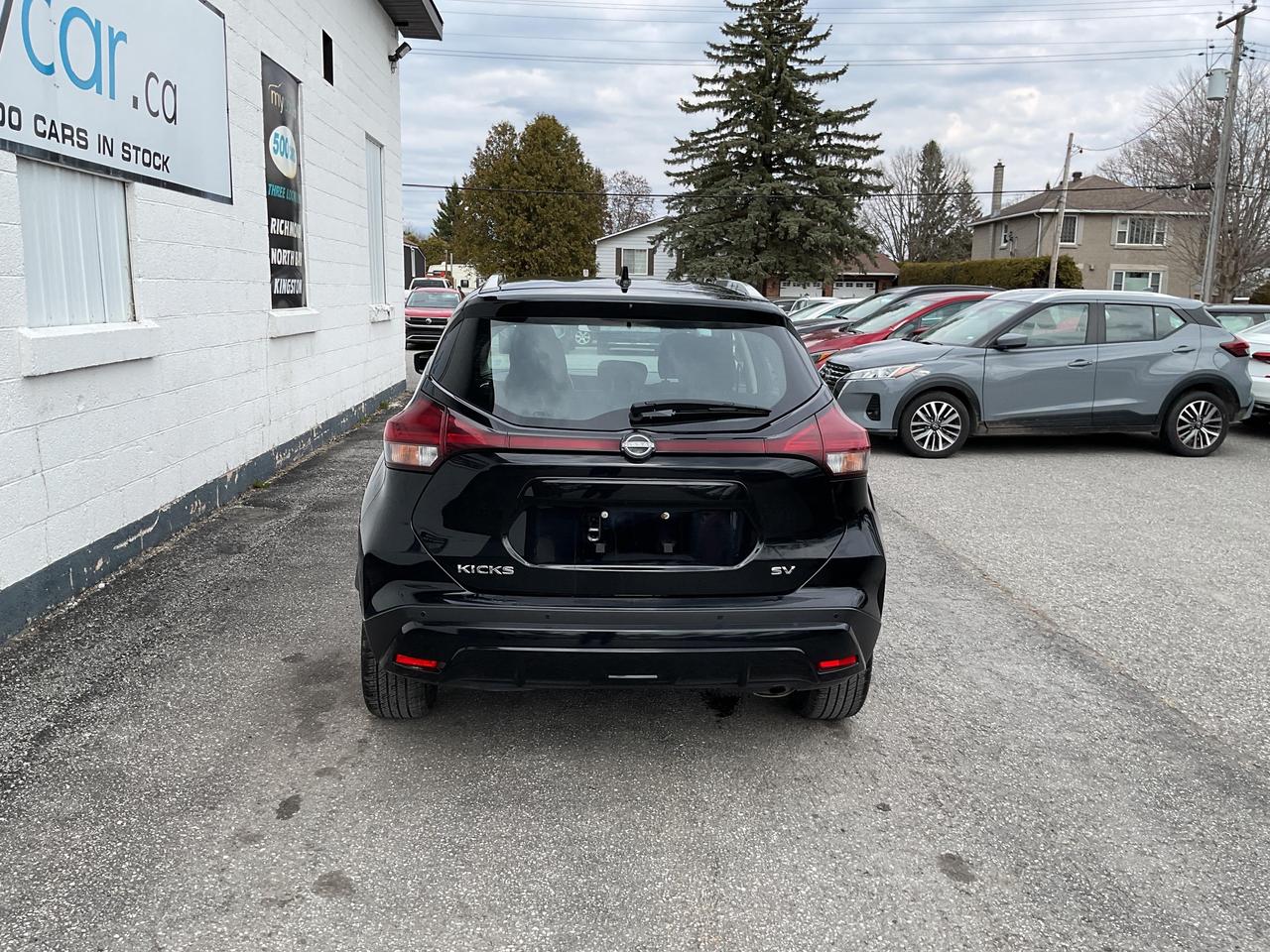 2024 Nissan Kicks SV 4dr Front-Wheel Drive Photo3