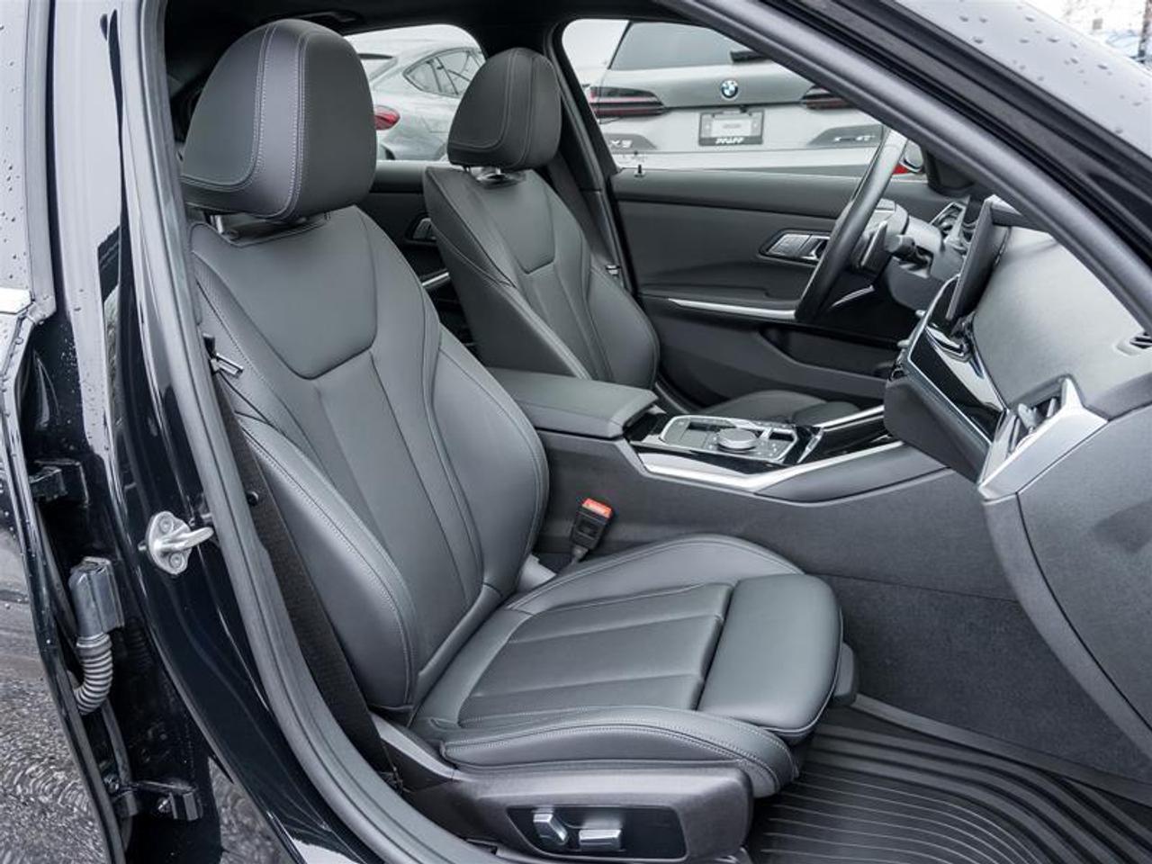 2023 BMW 330 i xDrive 4dr All-Wheel Drive Sedan Photo