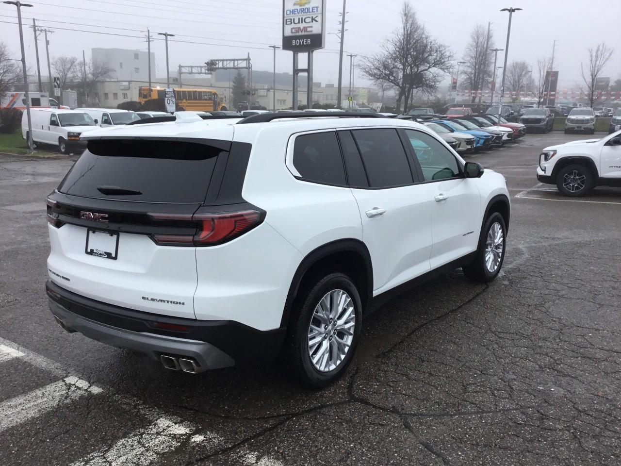 2026 GMC Acadia ELEVATION Photo