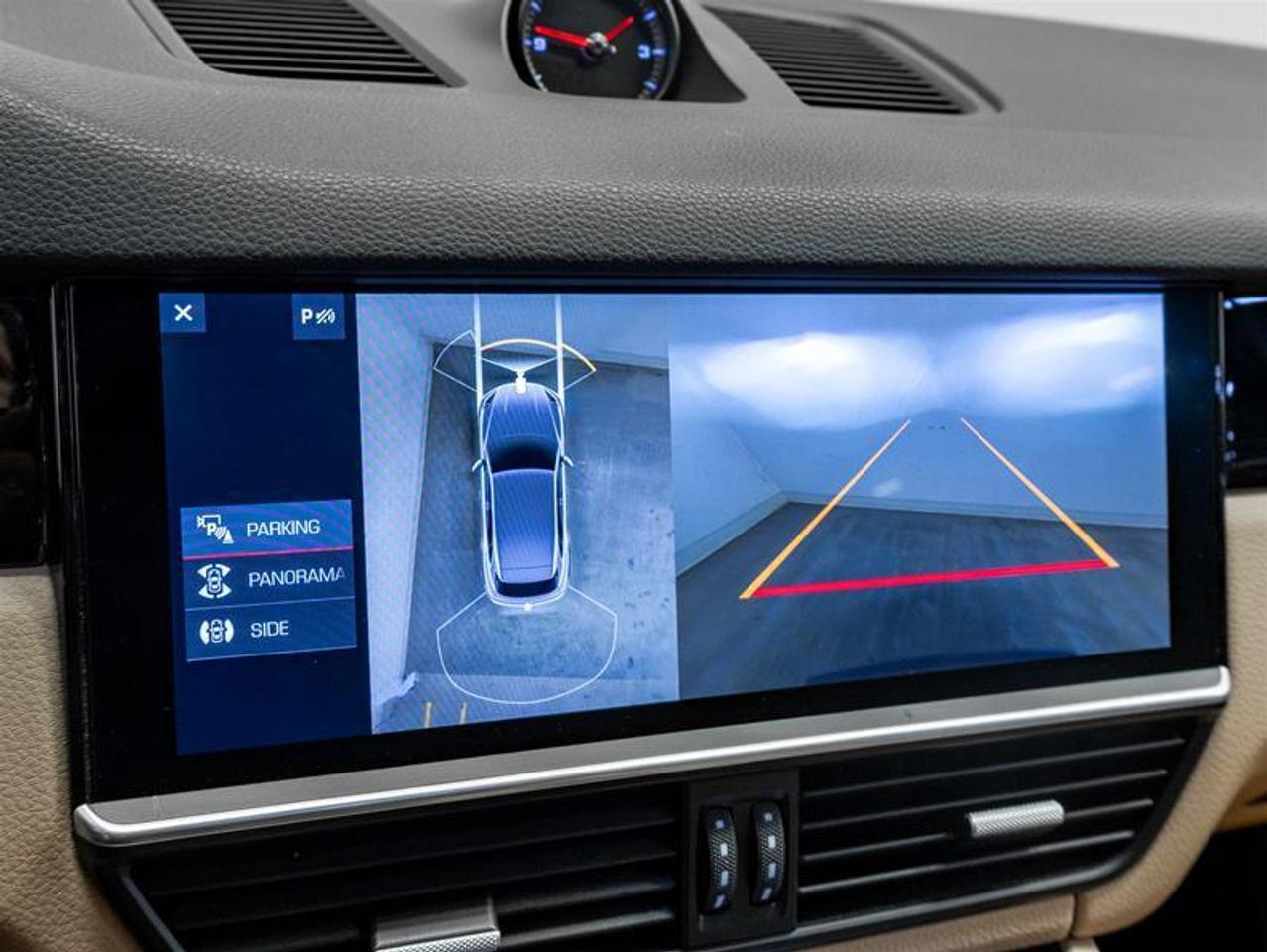 2019 Porsche Cayenne Base 4dr All-wheel Drive Photo