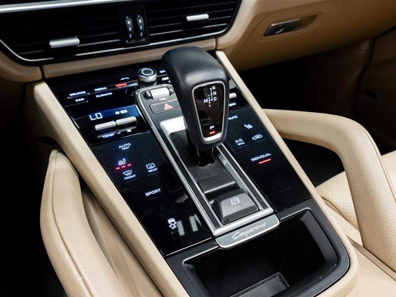 2019 Porsche Cayenne Base 4dr All-wheel Drive Photo