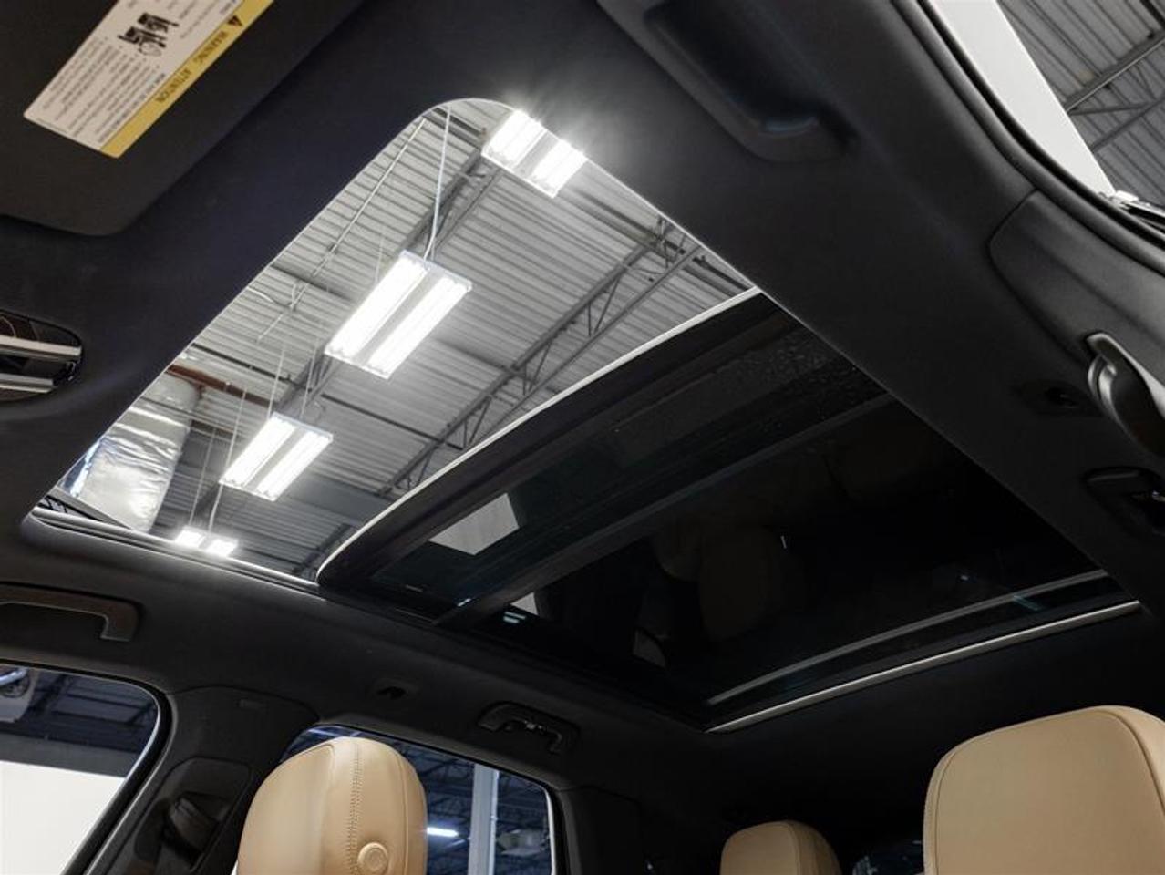2019 Porsche Cayenne Base 4dr All-wheel Drive Photo