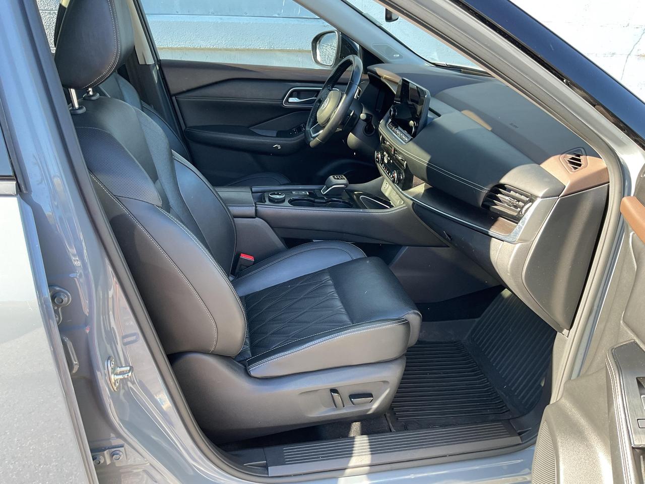 2021 Nissan Rogue  Photo