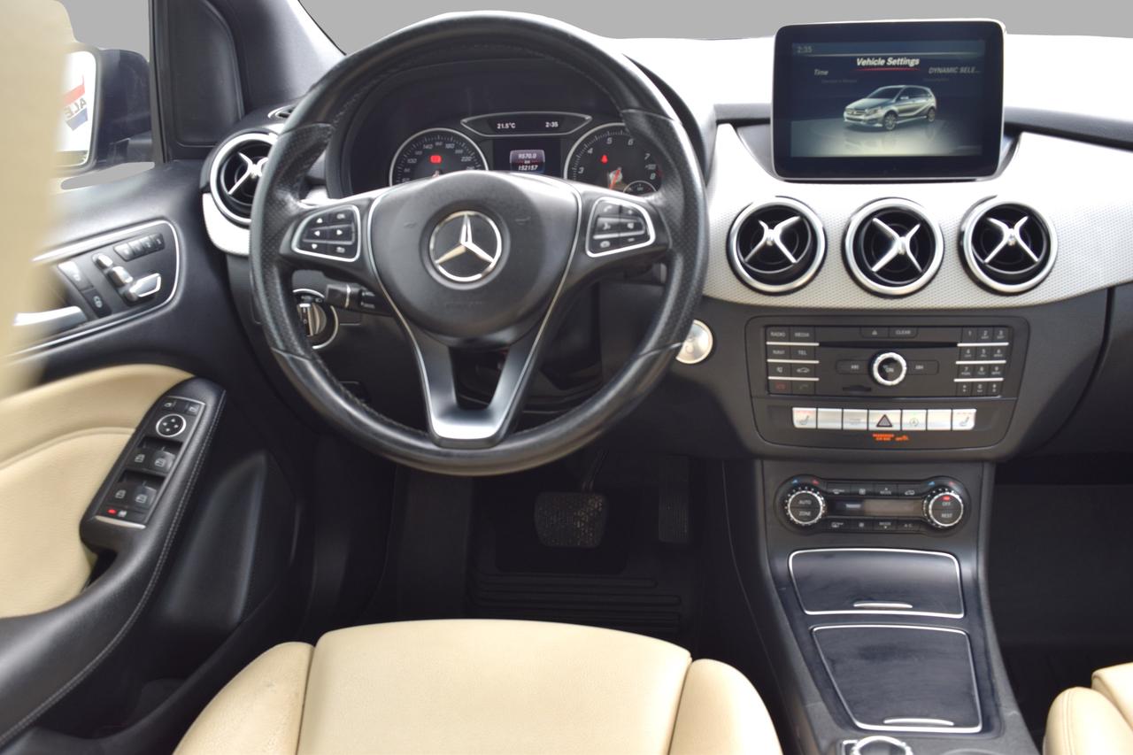 2018 Mercedes-Benz B-Class B 250 AWD Panoramic Sunroof Photo