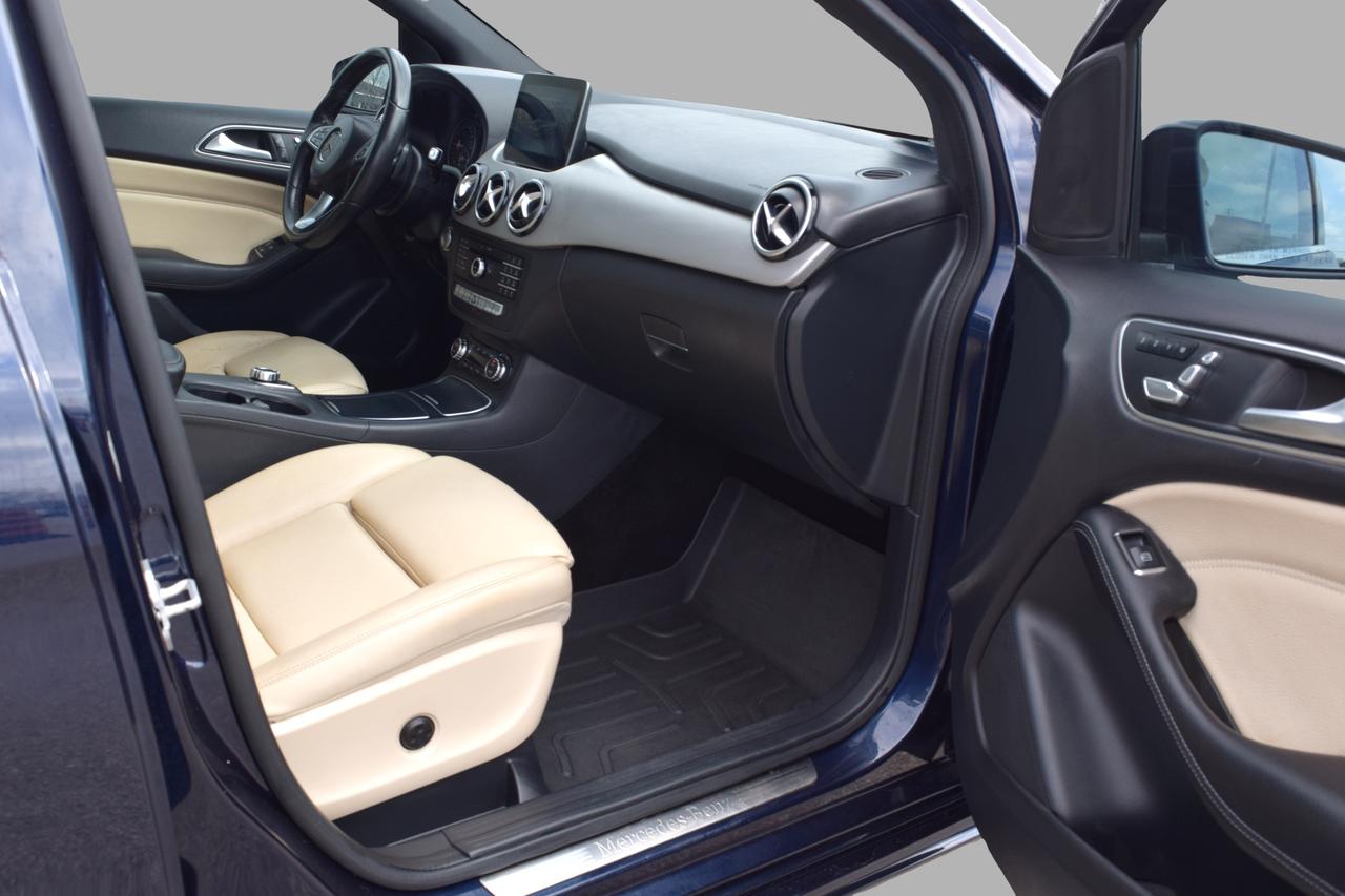 2018 Mercedes-Benz B-Class B 250 AWD Panoramic Sunroof Photo