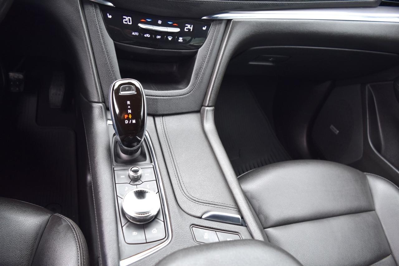 2020 Cadillac XT5 Luxury AWD Photo