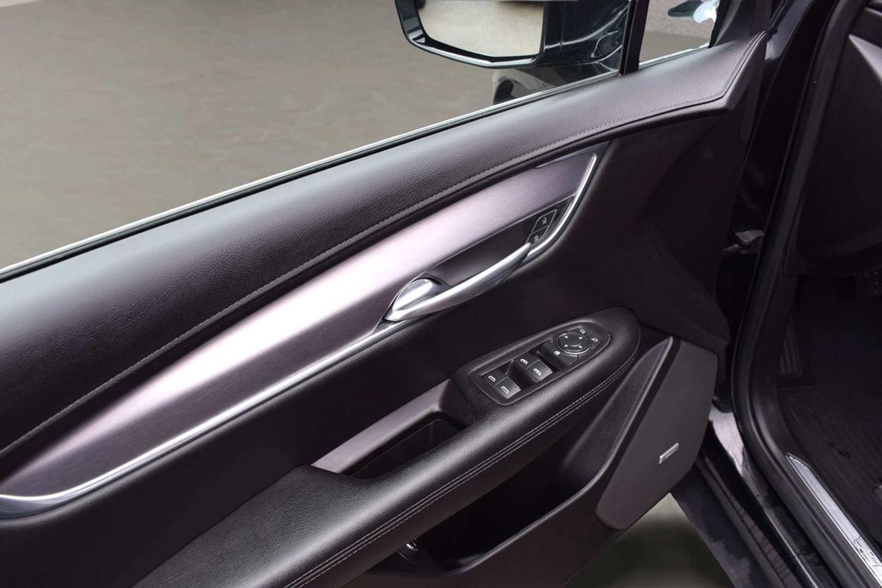 2020 Cadillac XT5 Luxury AWD Photo
