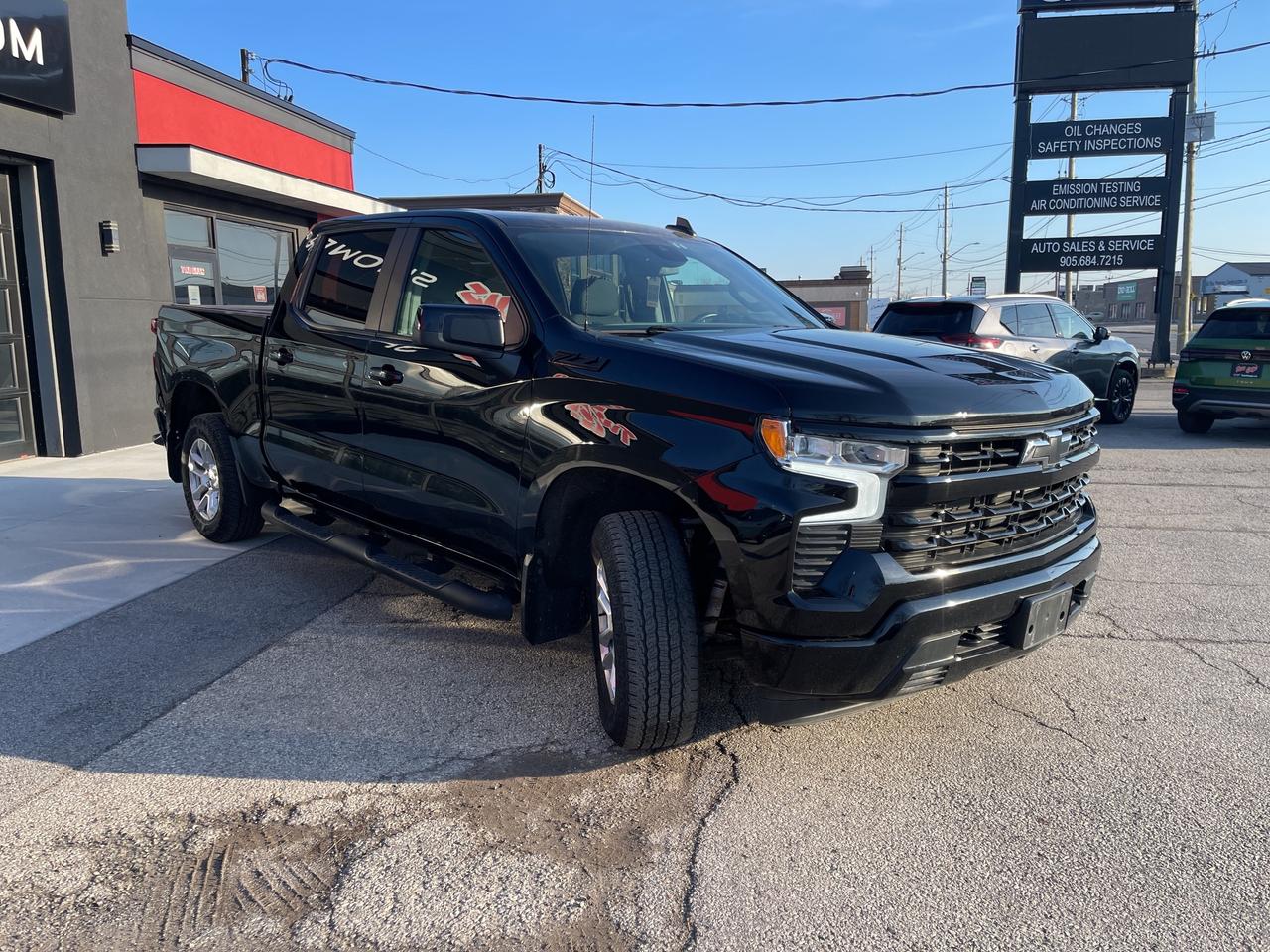 2023 Chevrolet Silverado 1500 4WD Crew Cab 147  RST Keyless Go Back Up Camera Photo