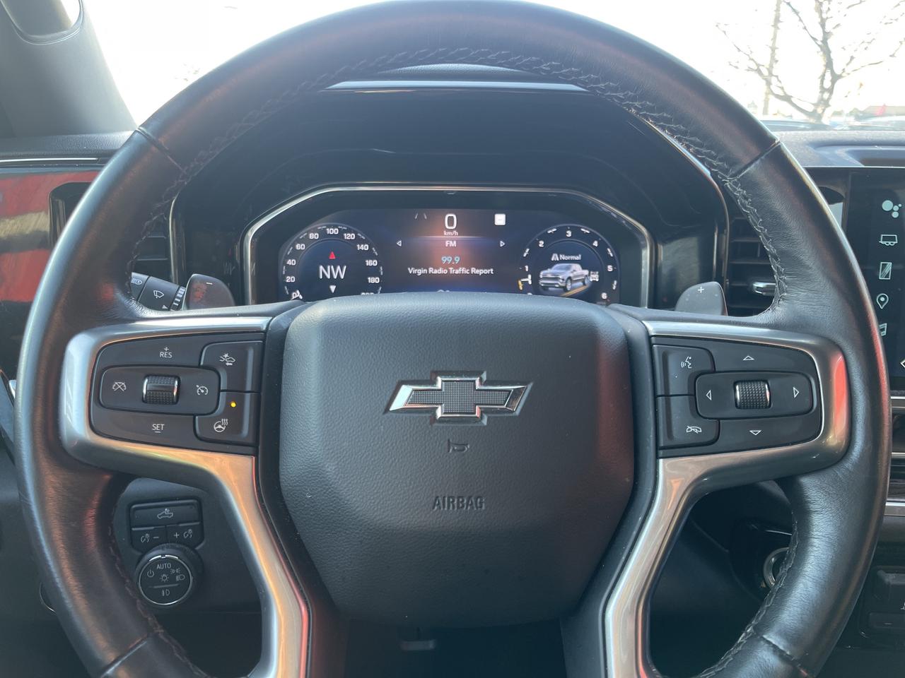 2023 Chevrolet Silverado 1500 4WD Crew Cab 147  RST Keyless Go Back Up Camera Photo