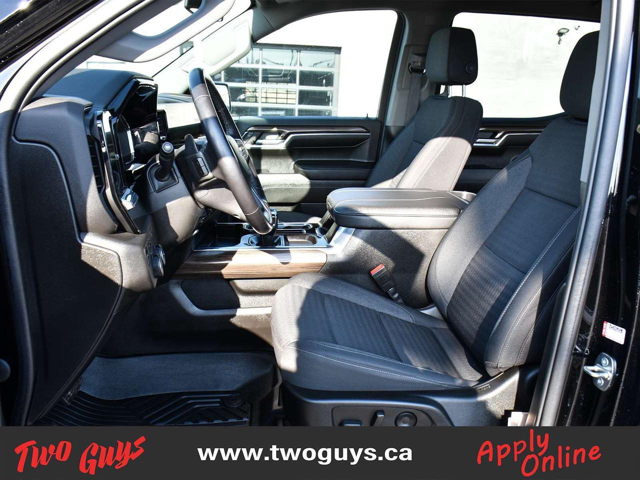 2023 Chevrolet Silverado 1500 RST Z71 5.3L Crew Short Bed   4WD 5 Pass Photo