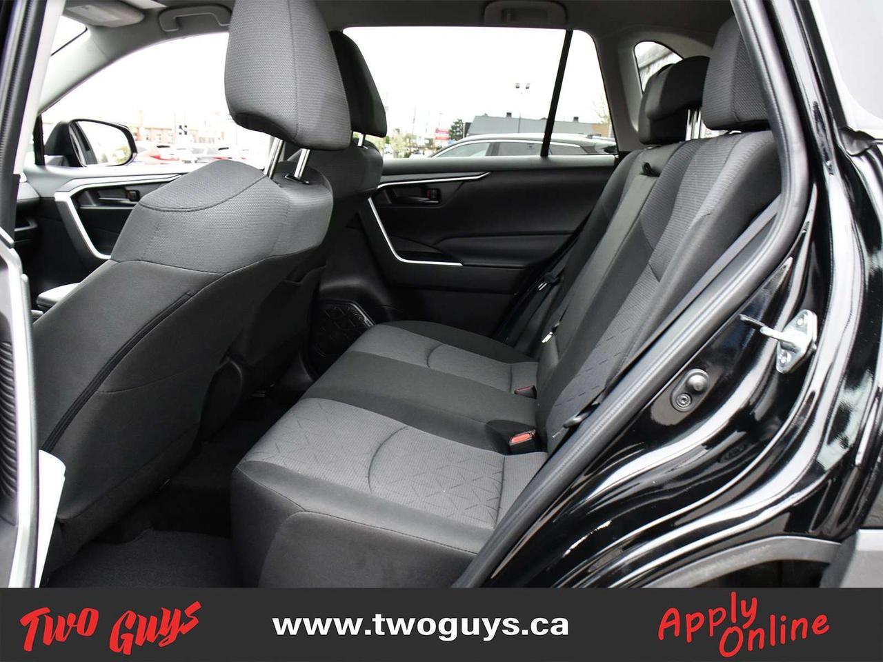 2024 Toyota RAV4 LE AWD 2.5L   Htd Cloth   Bluetooth Photo