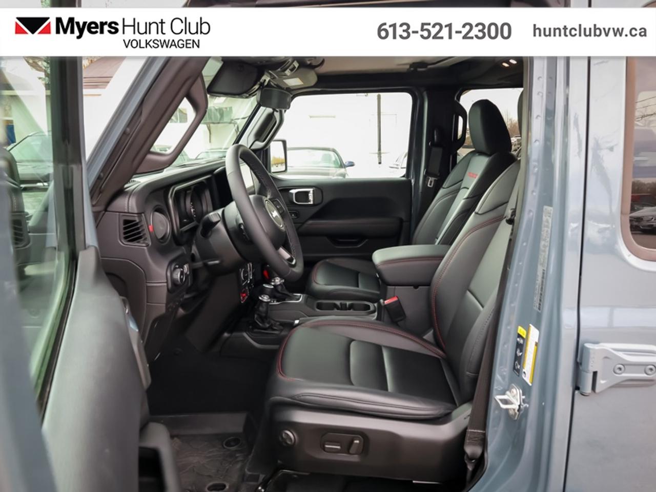 2025 Jeep Wrangler RUBICON Photo
