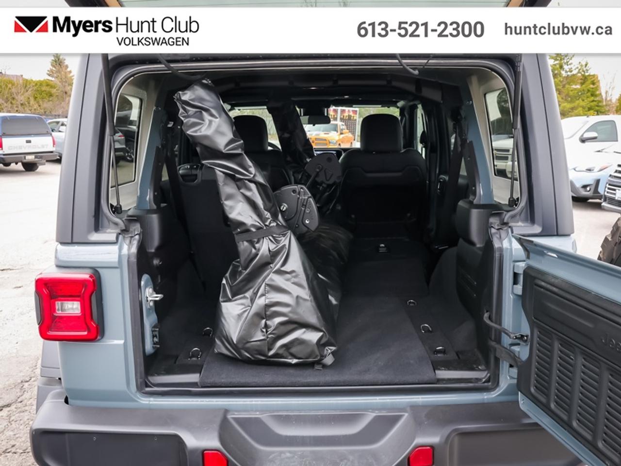 2025 Jeep Wrangler RUBICON Photo