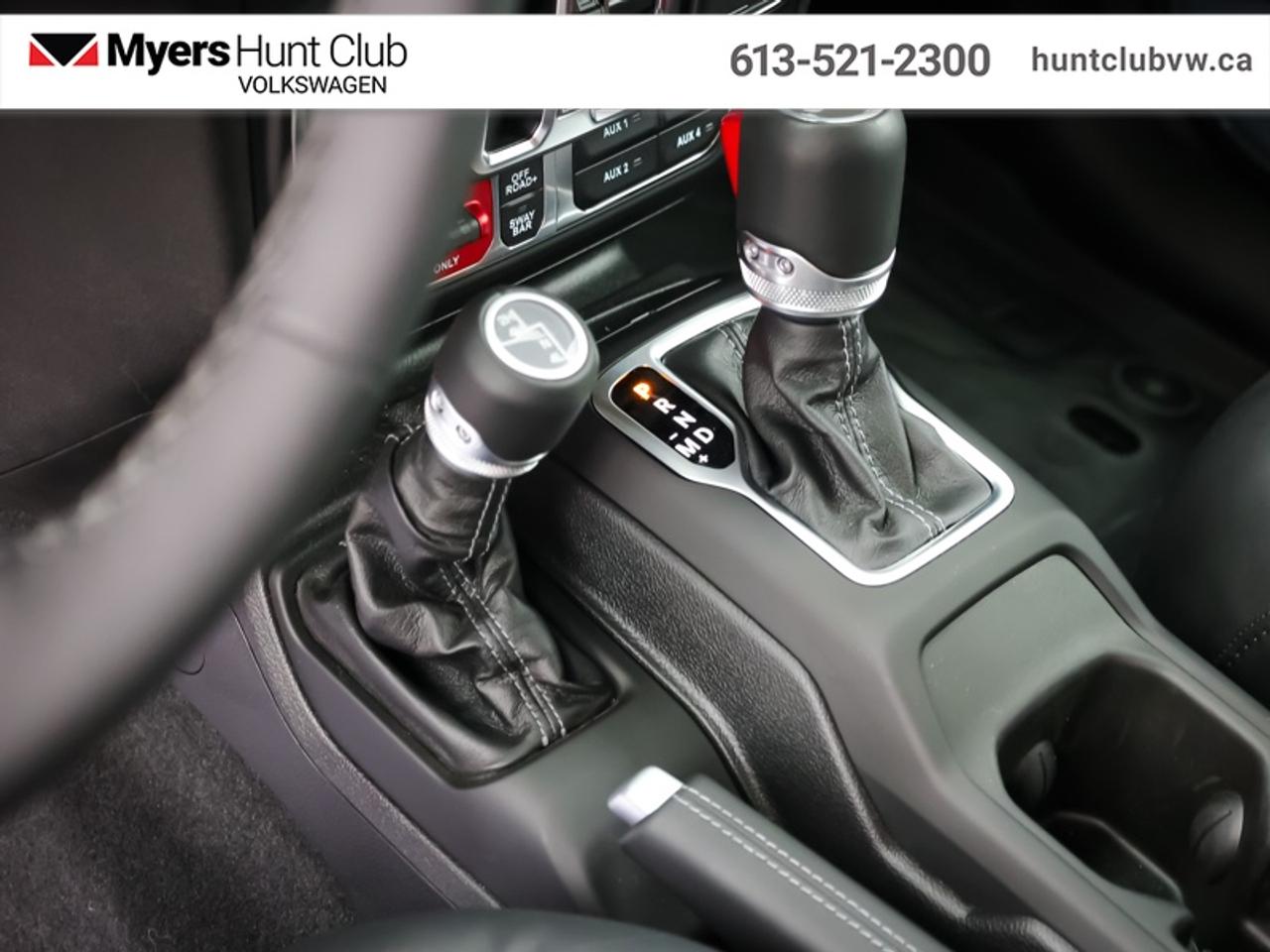 2025 Jeep Wrangler RUBICON Photo