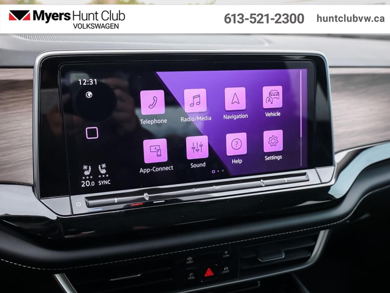 2024 Volkswagen Atlas Execline 2.0 TSI Photo