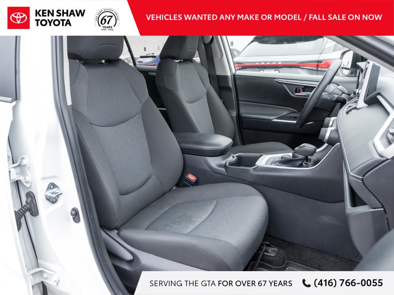 2025 Toyota RAV4 Hybrid XLE 4dr All-Wheel Drive Photo