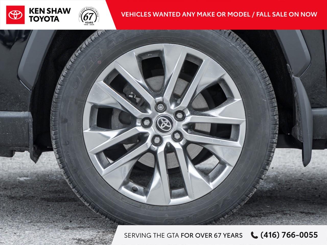 2021 Toyota RAV4 XLE 4dr All-wheel Drive Photo4