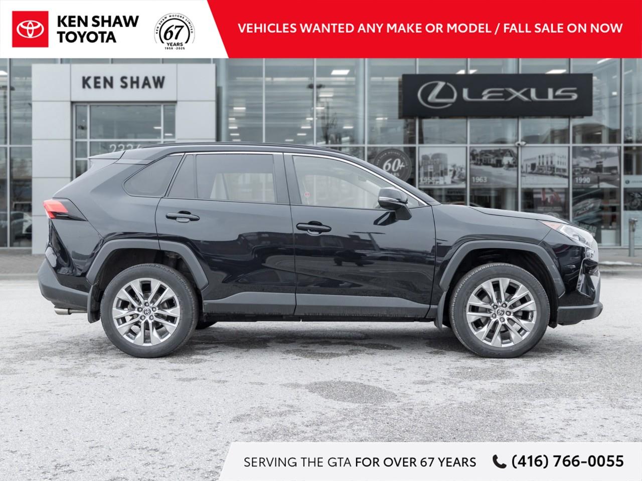 2021 Toyota RAV4 XLE 4dr All-wheel Drive Photo