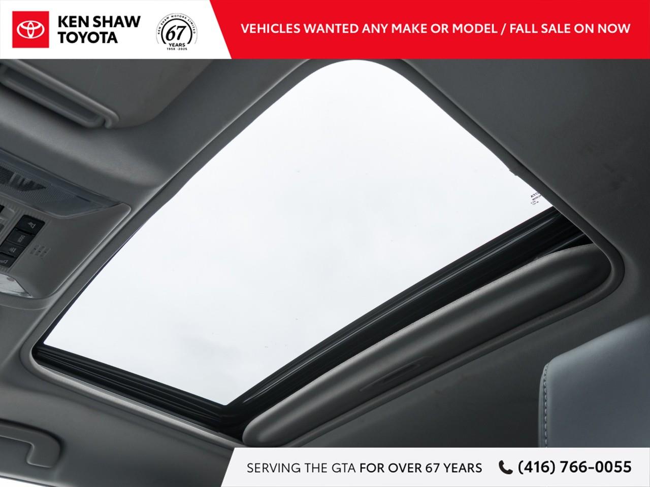 2021 Toyota RAV4 XLE 4dr All-wheel Drive Photo