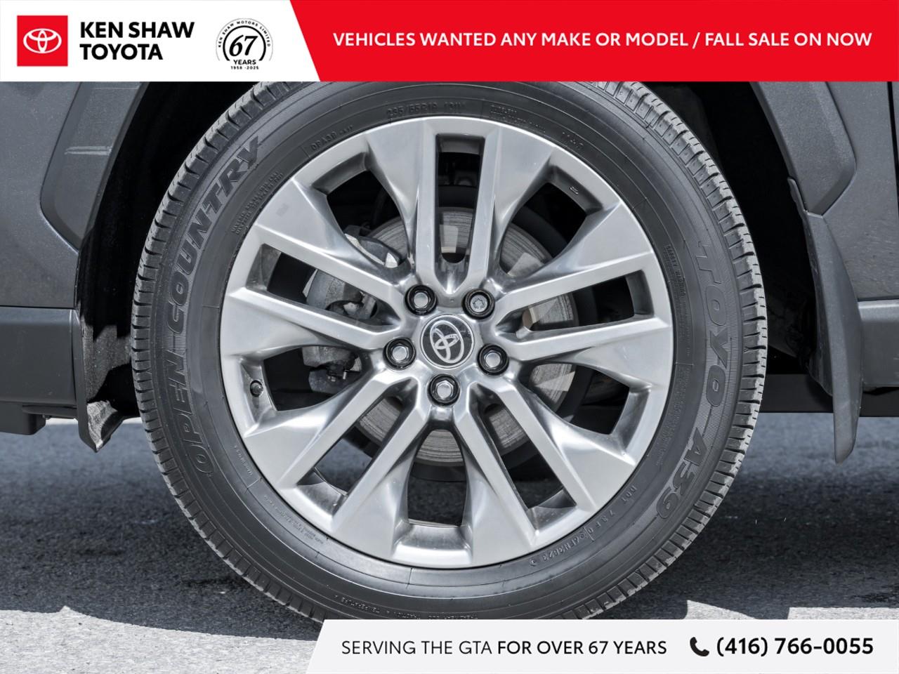 2023 Toyota RAV4 Limited 4dr All-wheel Drive Photo4