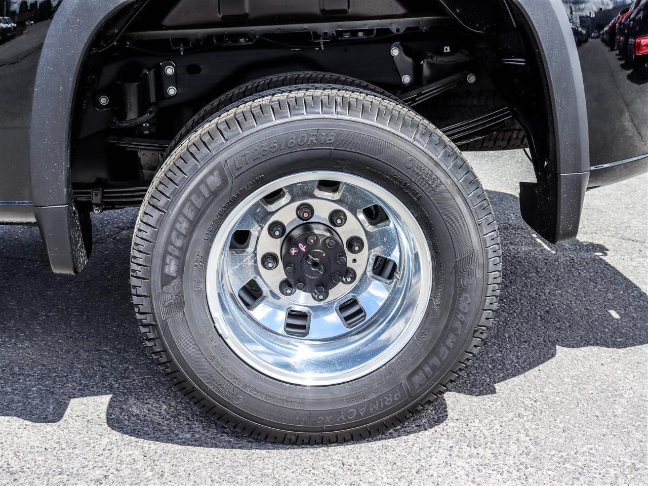 2026 Chevrolet Silverado 3500HD 4WD Crew Cab Long Box LT Photo