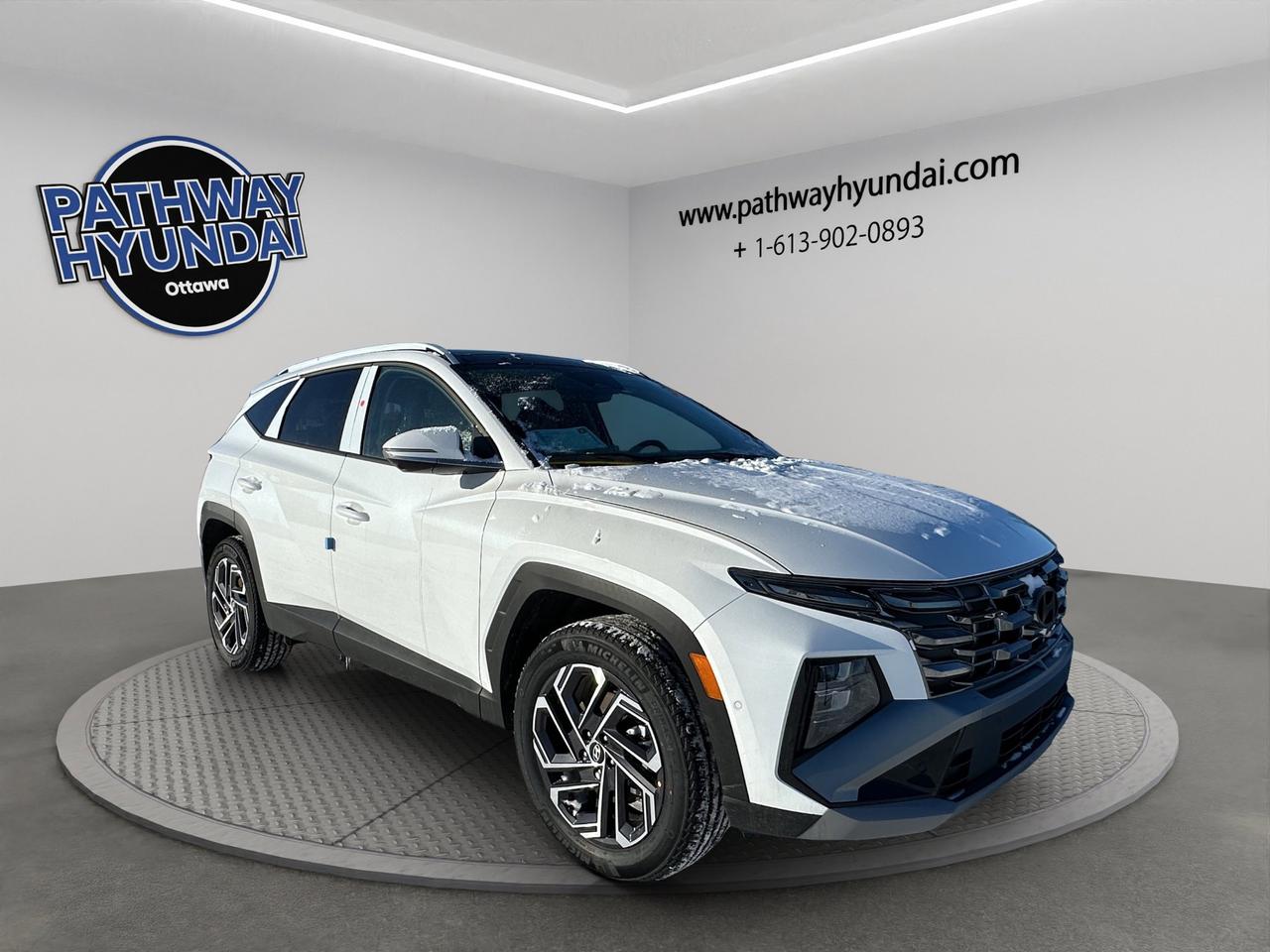 2026 Hyundai Tucson Hybrid Night Edition Photo