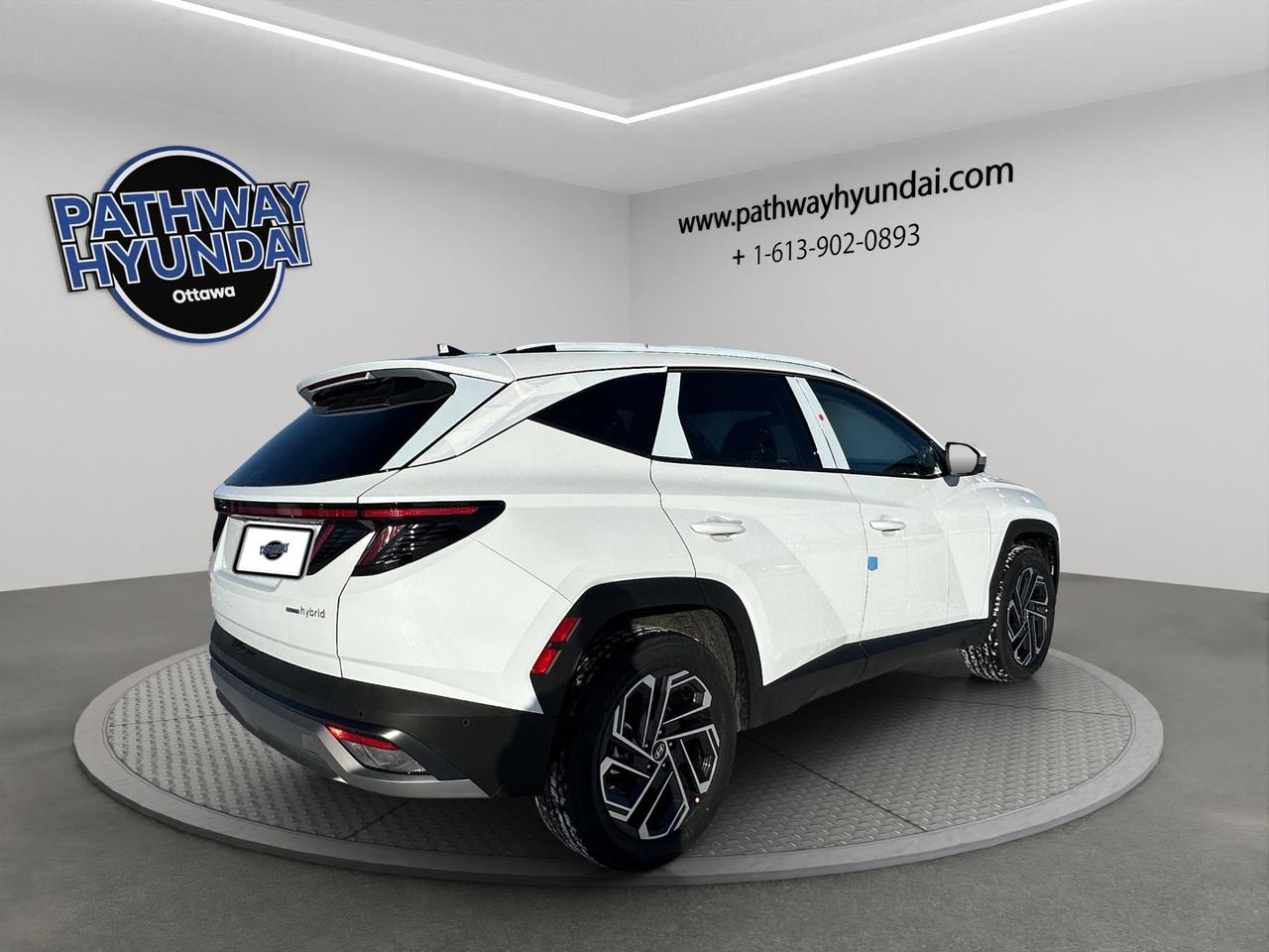 2026 Hyundai Tucson Hybrid Night Edition Photo