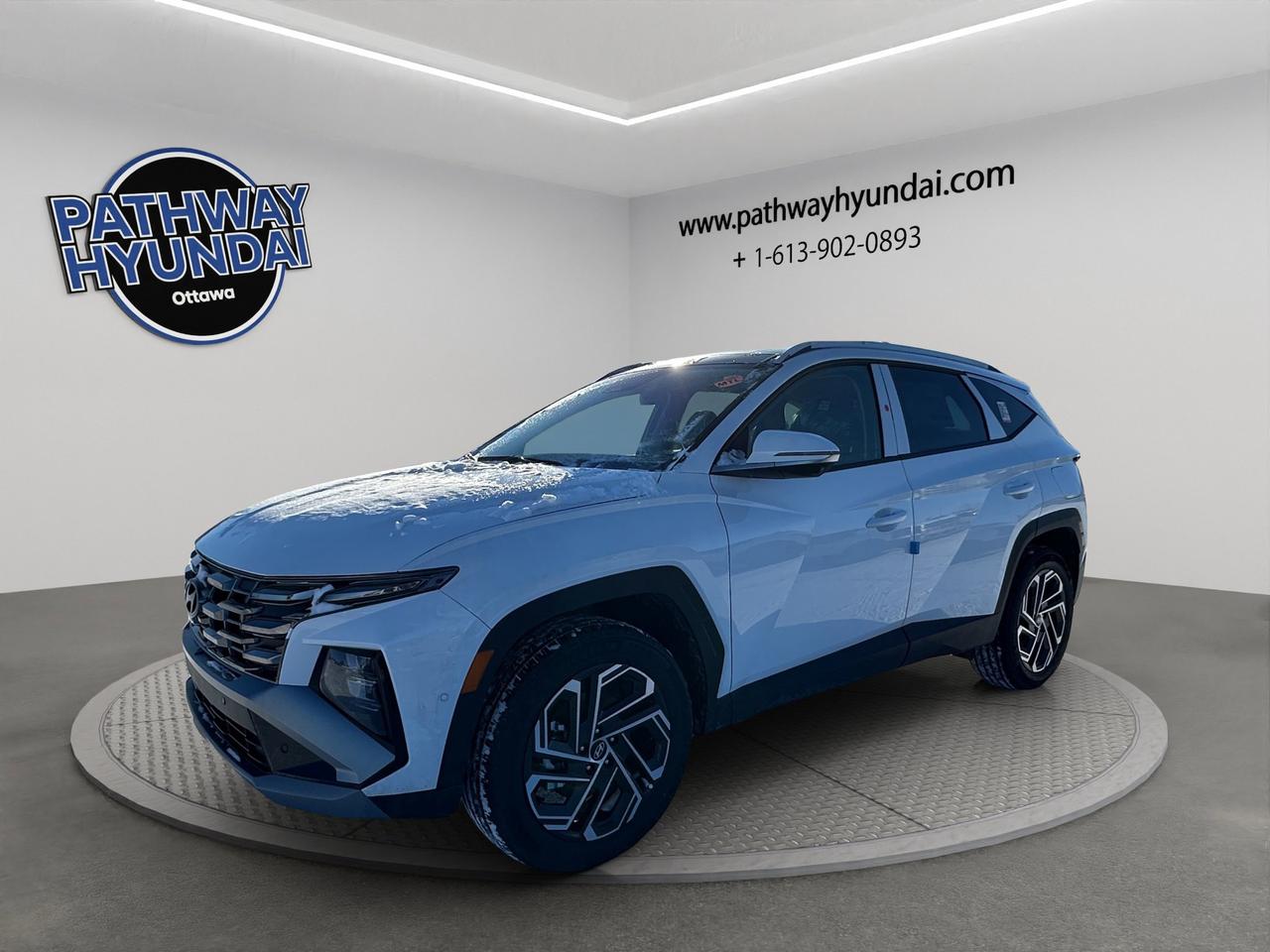 2026 Hyundai Tucson Hybrid Night Edition Photo