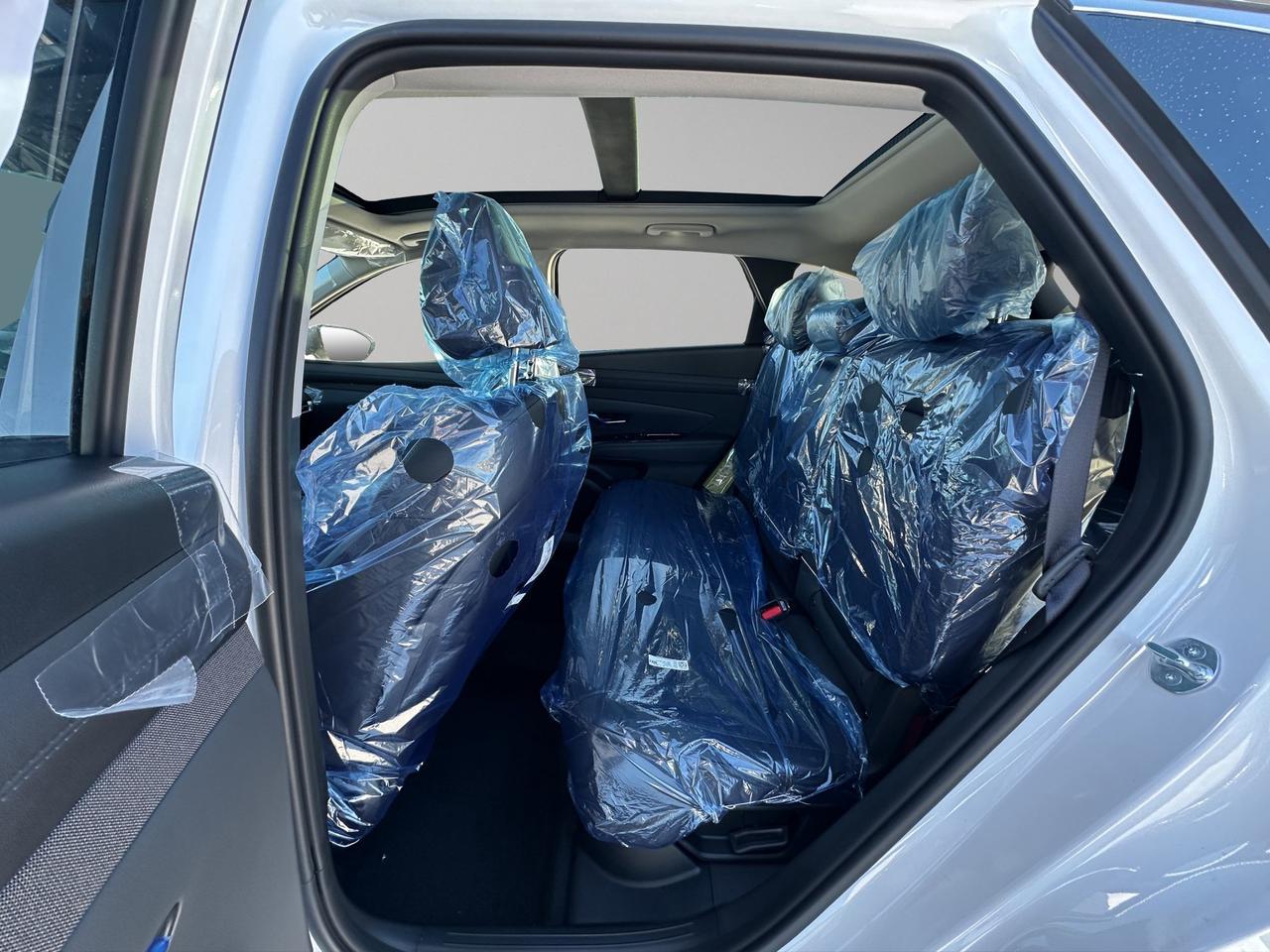 2026 Hyundai Tucson Hybrid Night Edition Photo