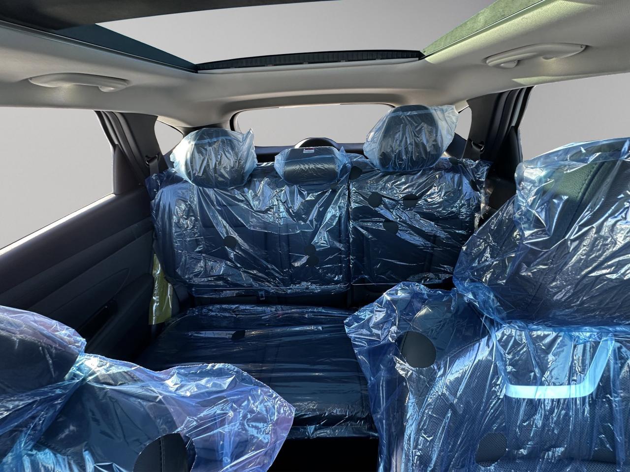 2026 Hyundai Tucson Hybrid Night Edition Photo