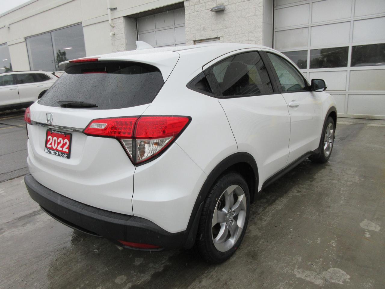2022 Honda HR-V LX 4dr Front-Wheel Drive Photo
