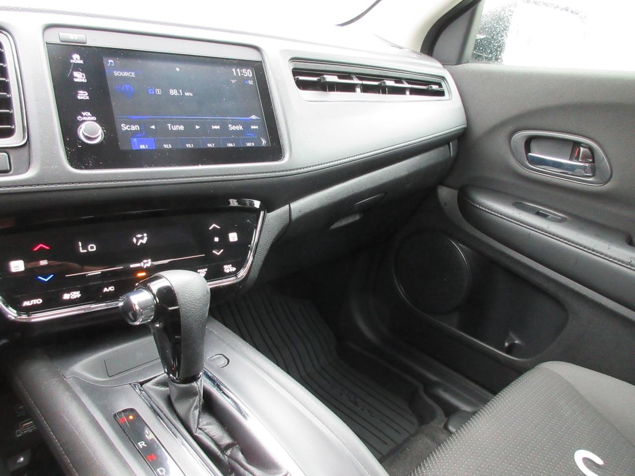 2022 Honda HR-V LX 4dr Front-Wheel Drive Photo