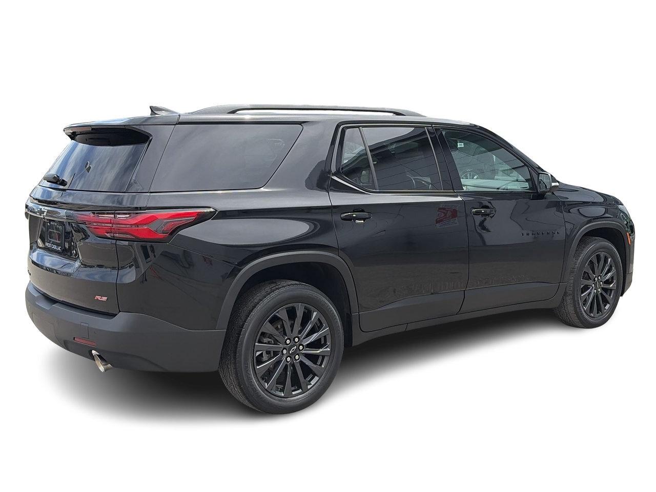 2022 Chevrolet Traverse AWD RS New Tires! Leather Sunroof BOSE Audio Capta Photo
