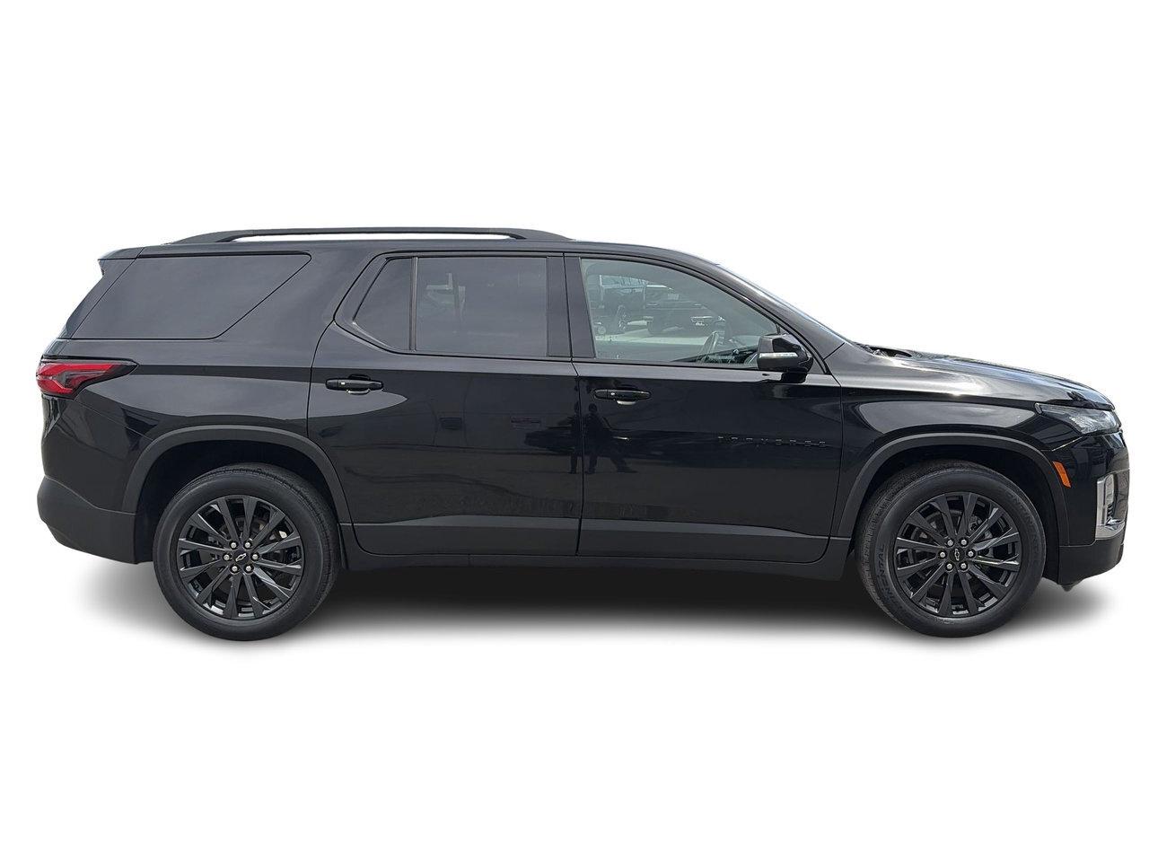 2022 Chevrolet Traverse AWD RS New Tires! Leather Sunroof BOSE Audio Capta Photo