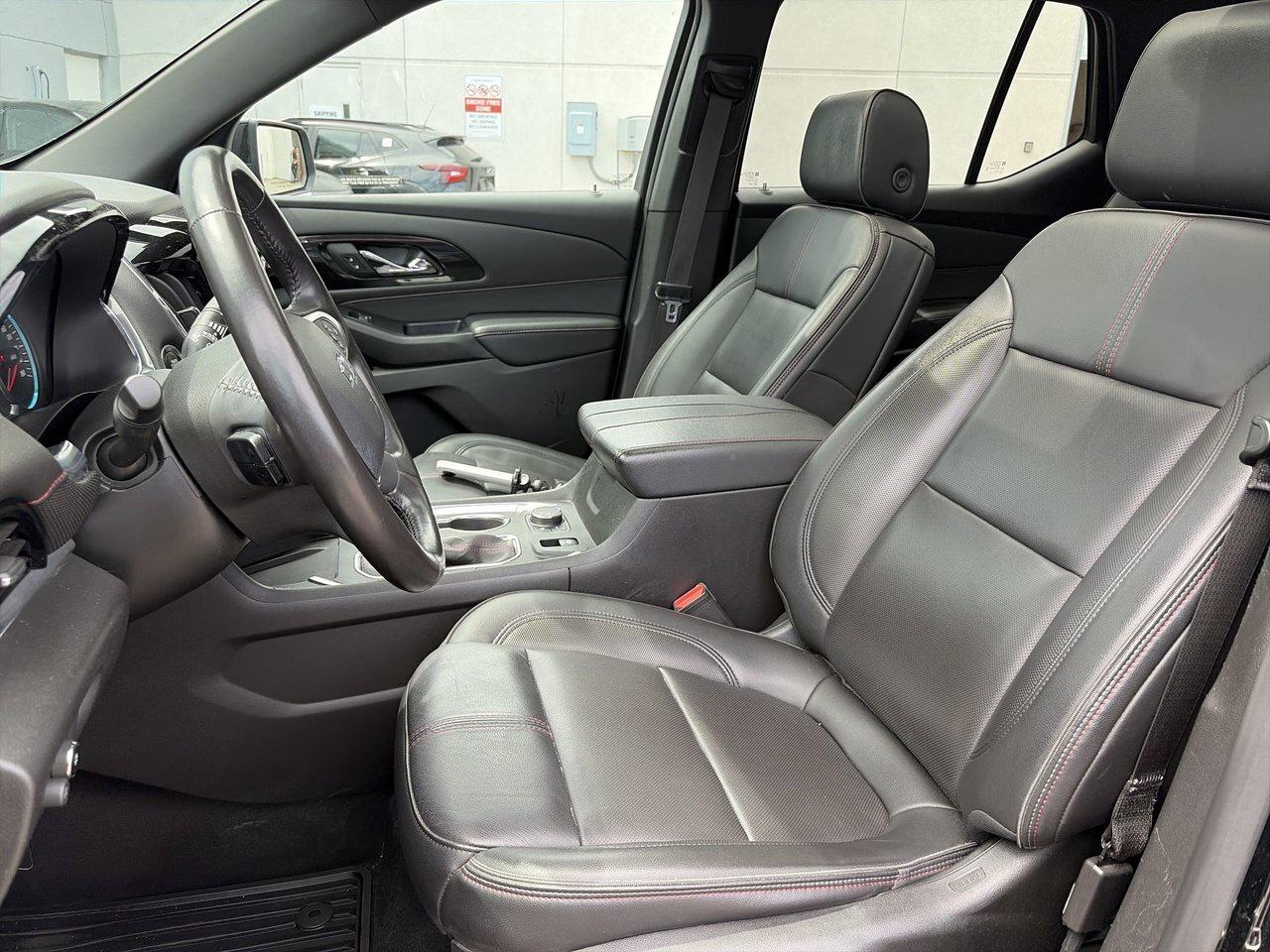 2022 Chevrolet Traverse AWD RS New Tires! Leather Sunroof BOSE Audio Capta Photo