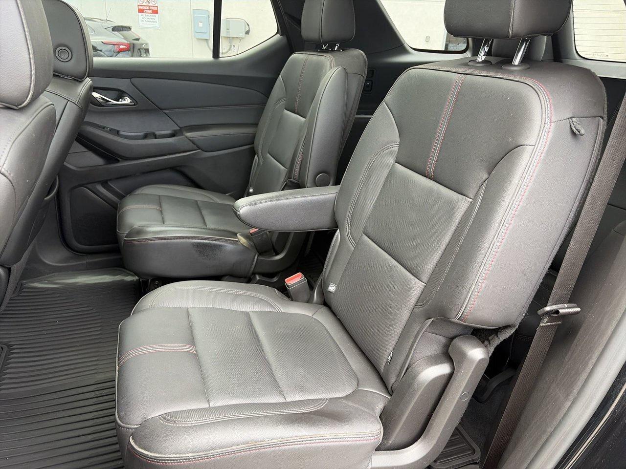 2022 Chevrolet Traverse AWD RS New Tires! Leather Sunroof BOSE Audio Capta Photo