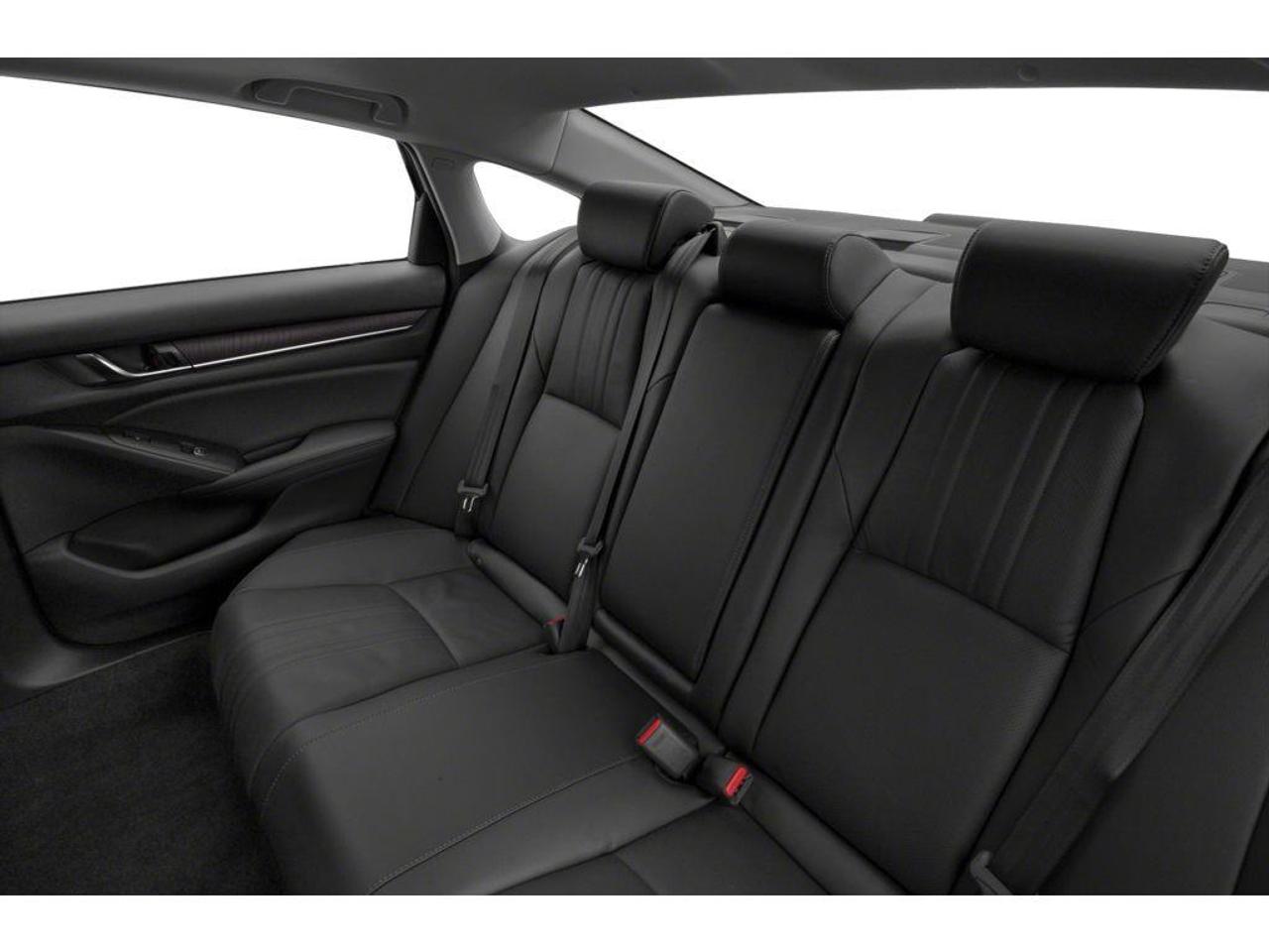 2022 Honda Accord Touring 2.0T 4dr Sedan Photo