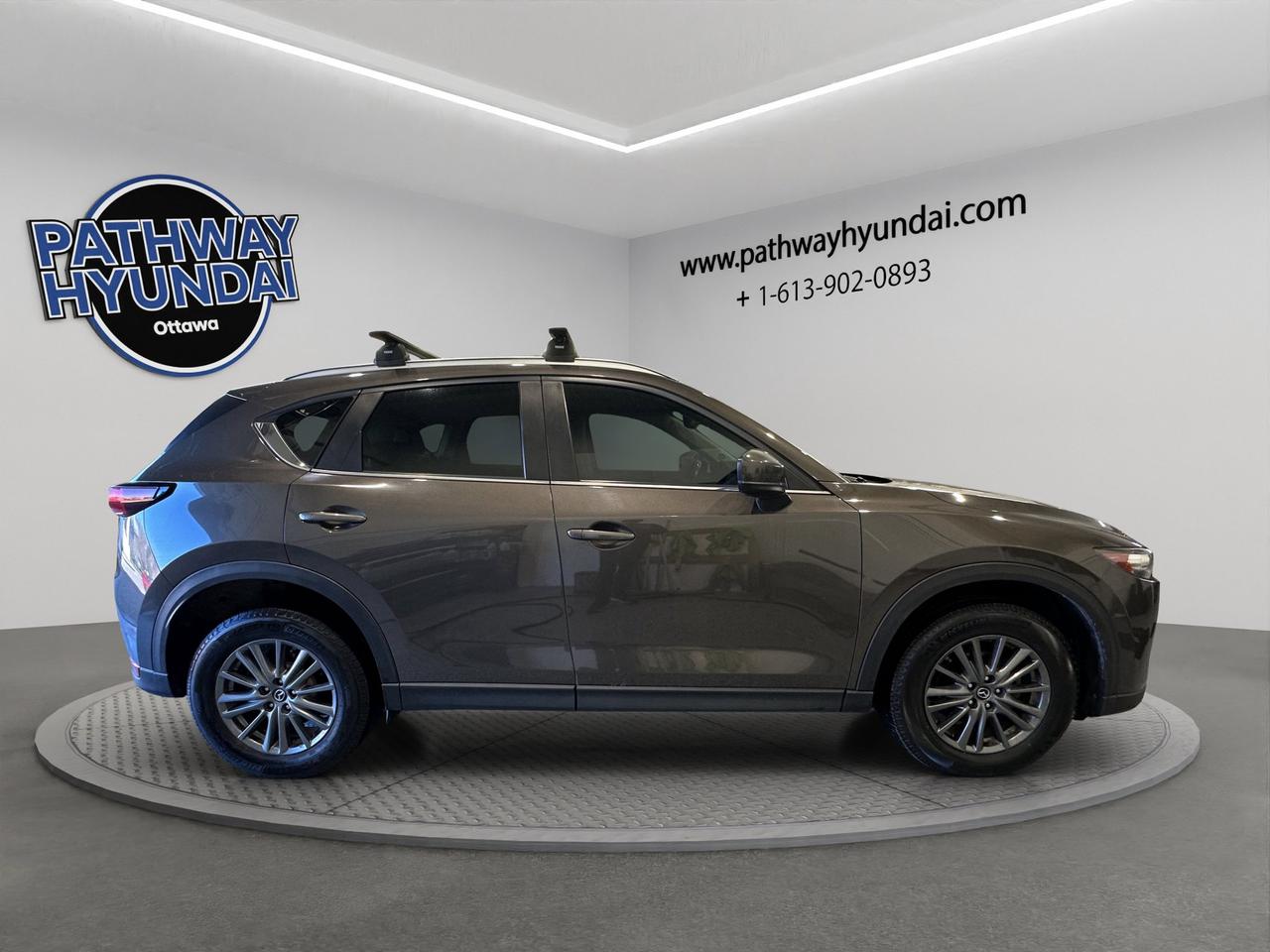 2018 Mazda CX-5 GS | Reverse Cam | Heated Seats Photo2