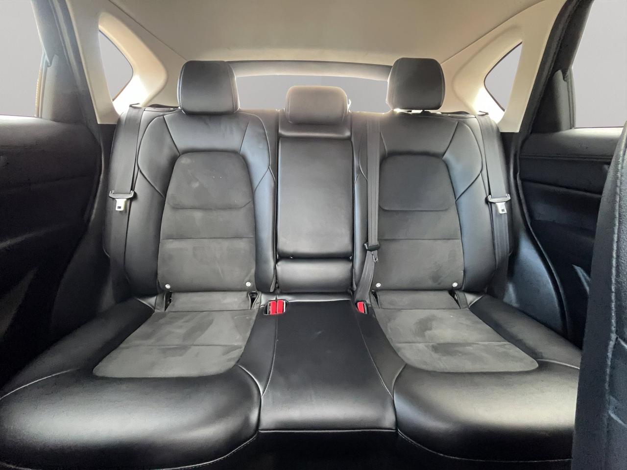 2018 Mazda CX-5 GS | Reverse Cam | Heated Seats Photo
