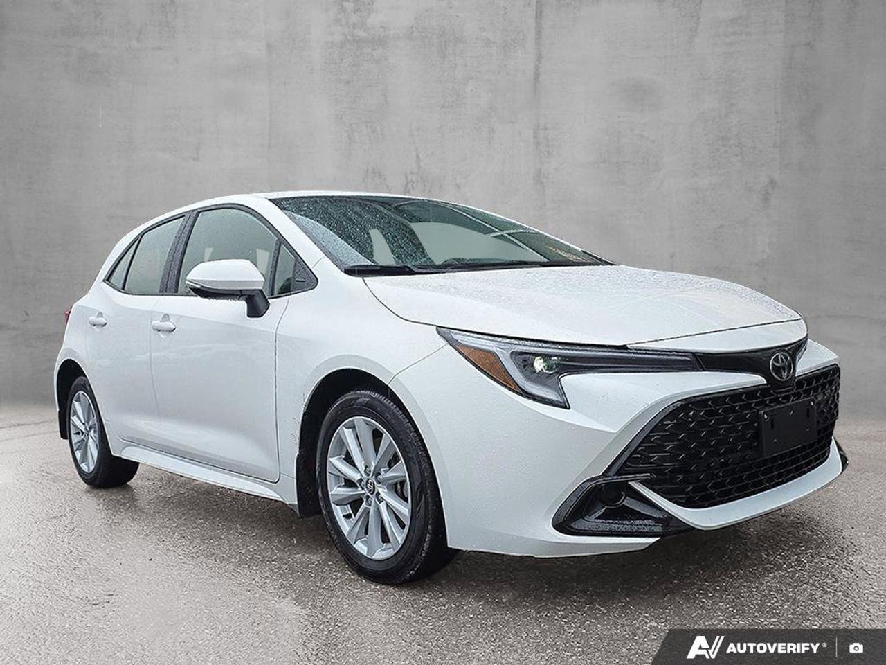 2025 Toyota Corolla Hatchback SE | Wireless Apple Car Play | Android Auto | Heated Seats | Photo