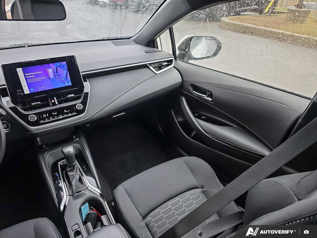 2025 Toyota Corolla Hatchback SE | Wireless Apple Car Play | Android Auto | Heated Seats | Photo